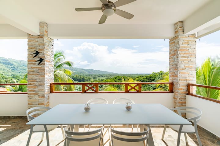 Entire home with 4 bedrooms in Las Terrenas - 