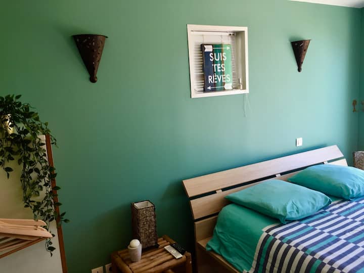 საძინებელი 2