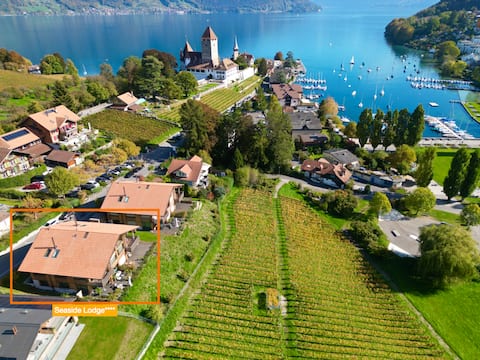 Seaside Lodge****private parking