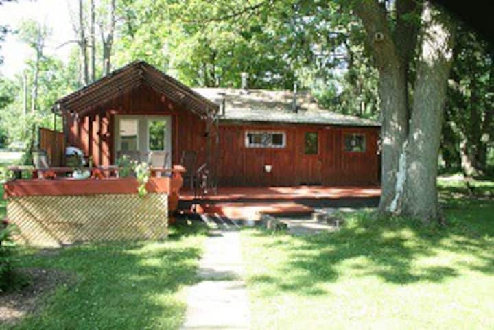 Niagara Falls Cabin Rentals - Ontario, Canada | Airbnb