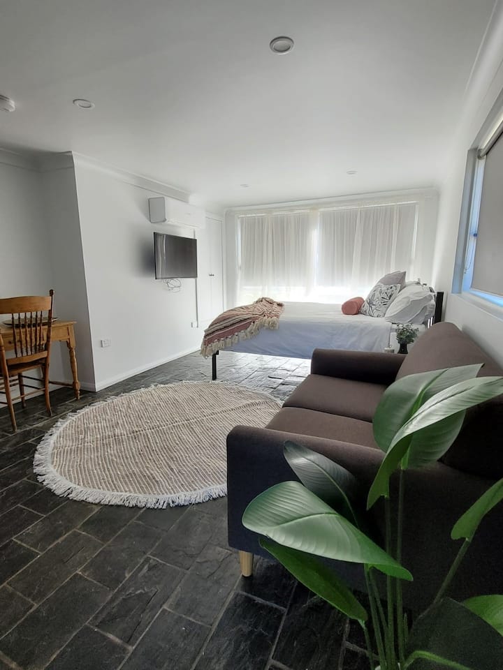 Bathurst Holiday Rentals & Homes New South Wales, Australia Airbnb