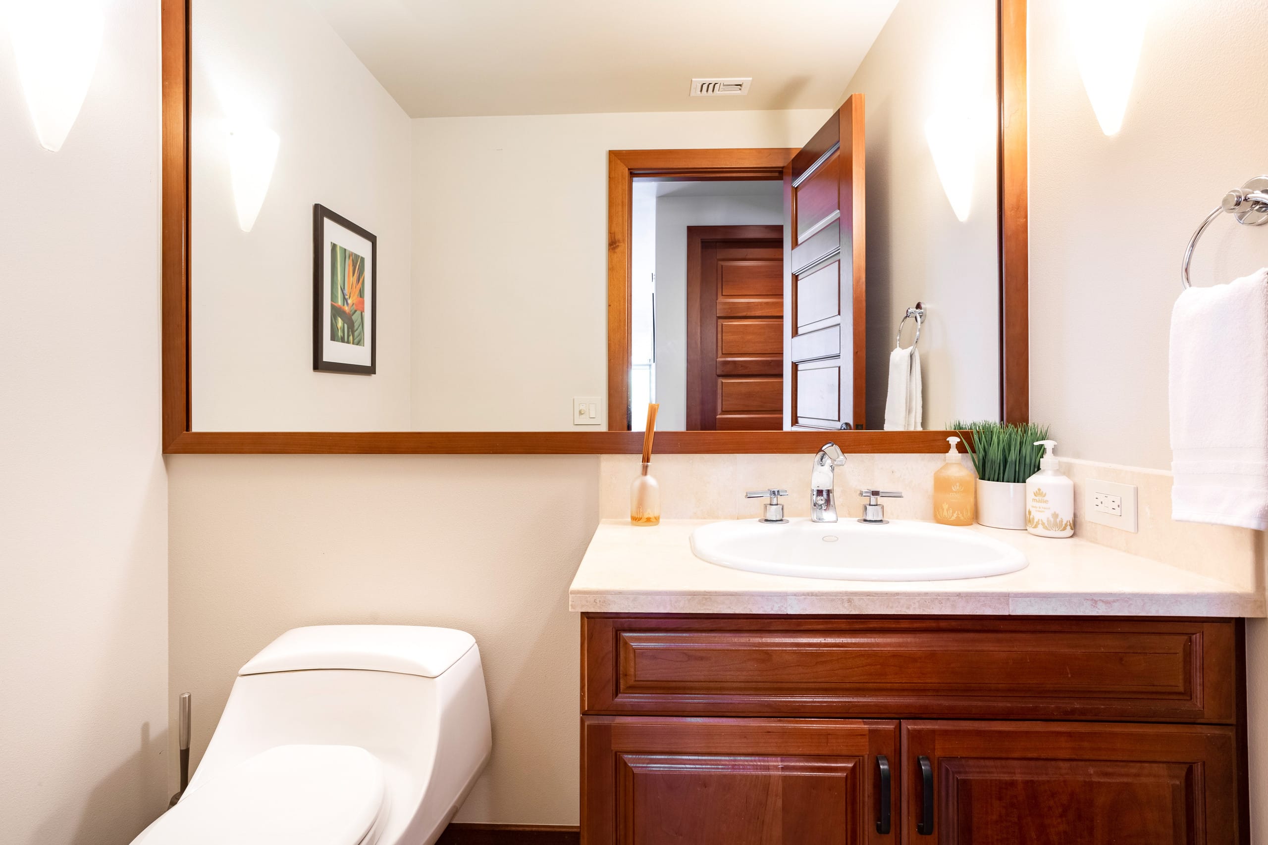 Home in Waimea · ★5.0 · 3 bedrooms · 4 beds · 3.5 baths - Image 21
