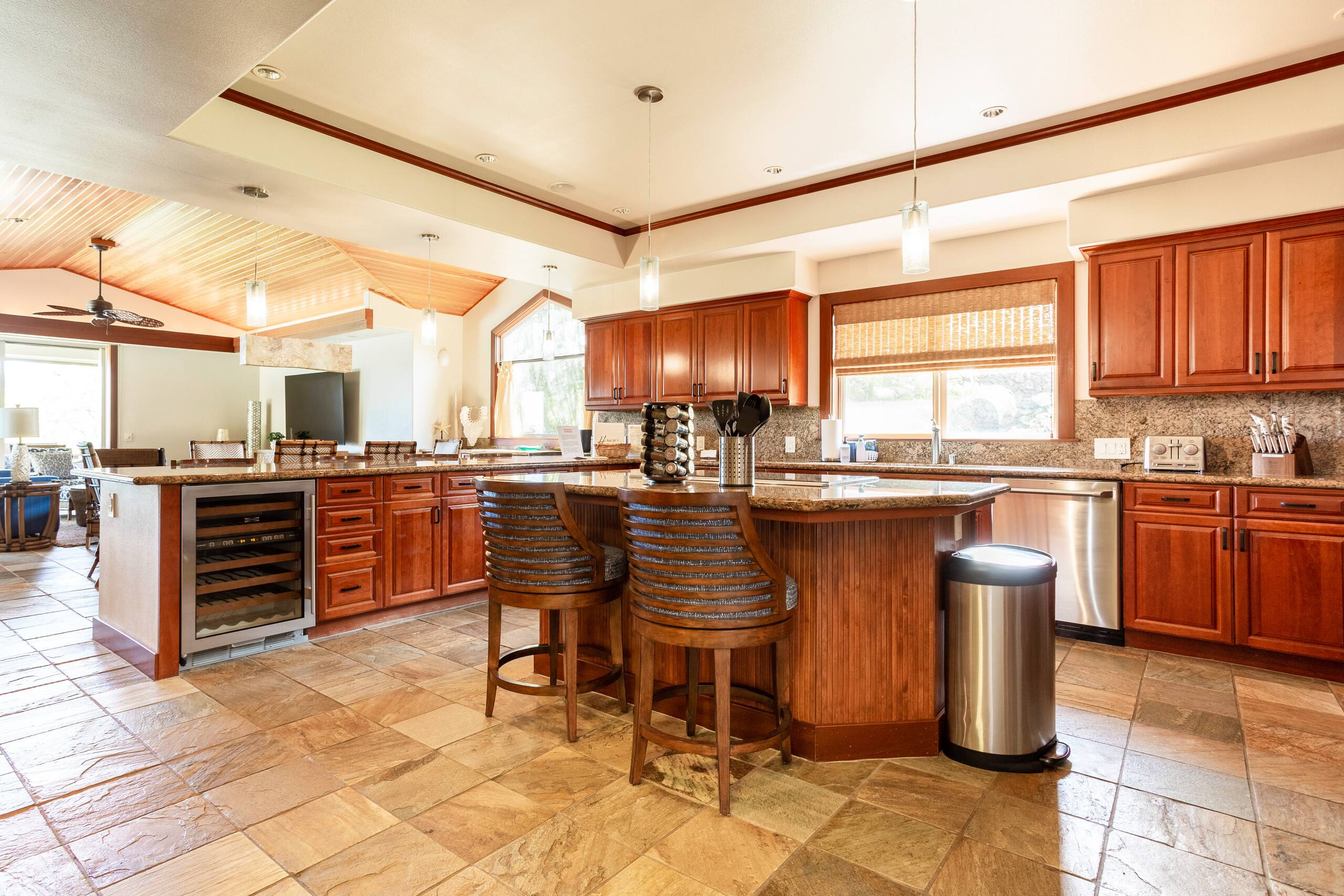 Home in Waimea · ★5.0 · 3 bedrooms · 4 beds · 3.5 baths - Image 6
