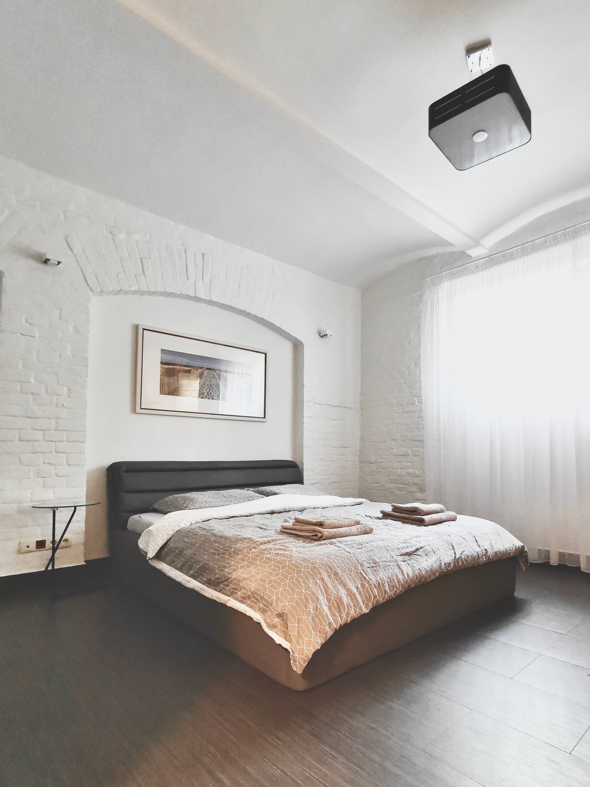 Attractively located studio close to the center