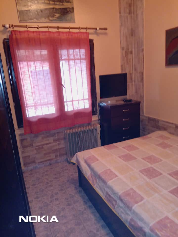 غرفة النوم 1