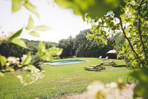 Villa du Puits-Jardin & Pool-Château Barbebelle