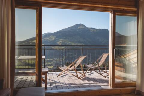 Panorama Lodge I with private sauna and dream views