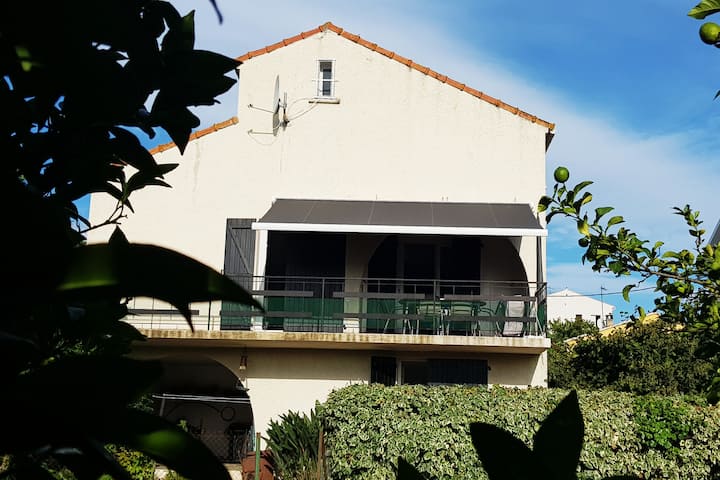 Villa 150m2, 9 Personen, In De Buurt Van Een Mooi Strand, Een Gezinsvakantie - Ghisonaccia
