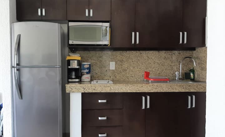 !Bueno Bonito Y Barato,  Condo Laguna! - Cancún