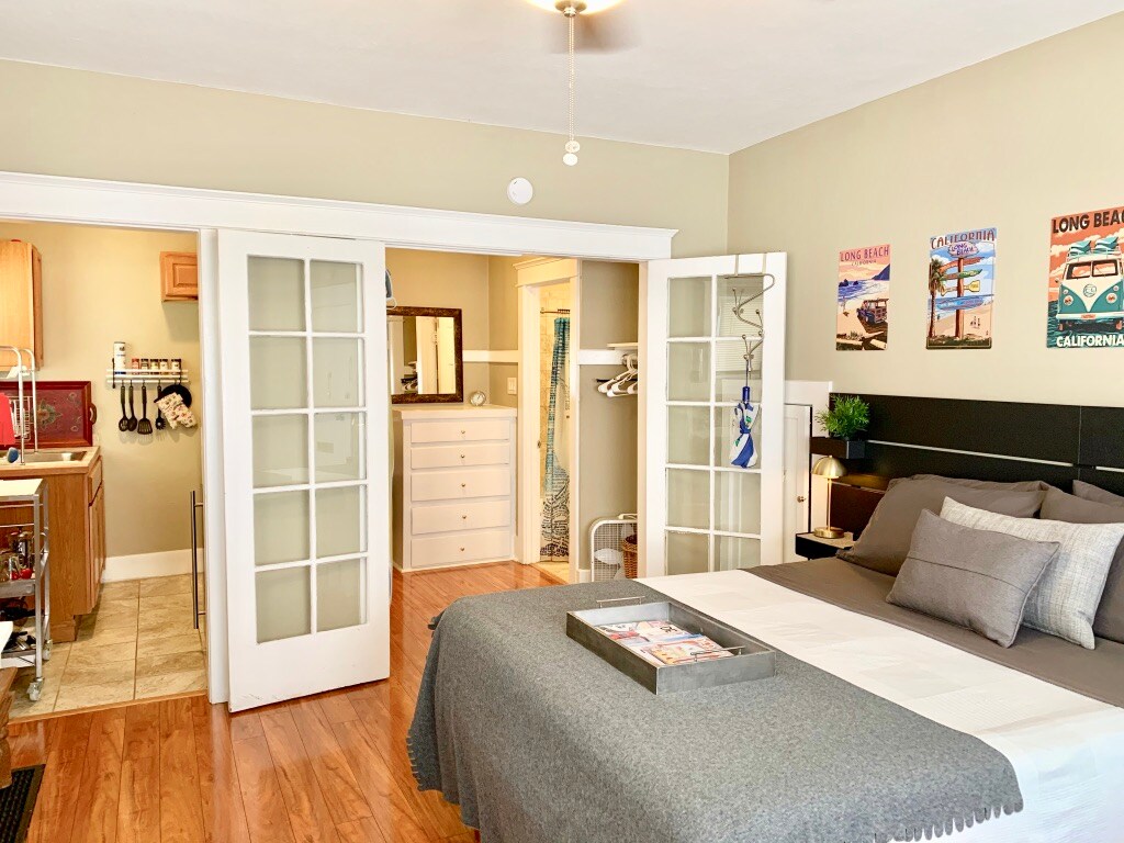 500 Long Beach Vacation Rentals Apartments And Houses Airbnb