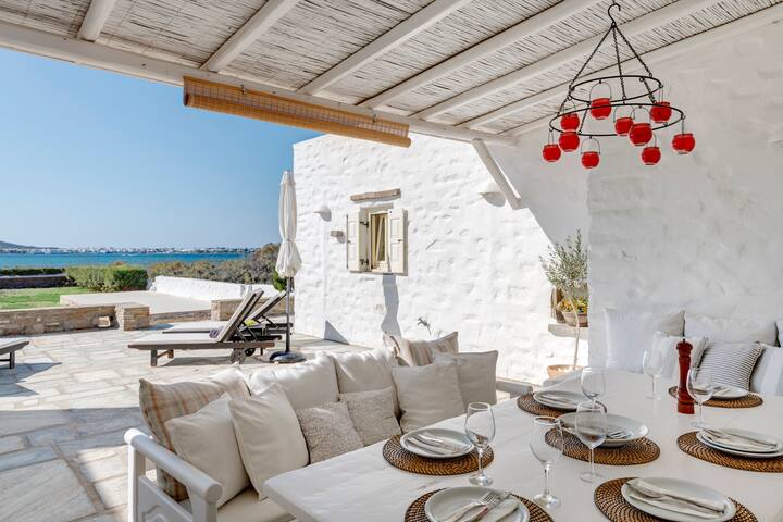 Danae luxury seaside villa. gallery image 4