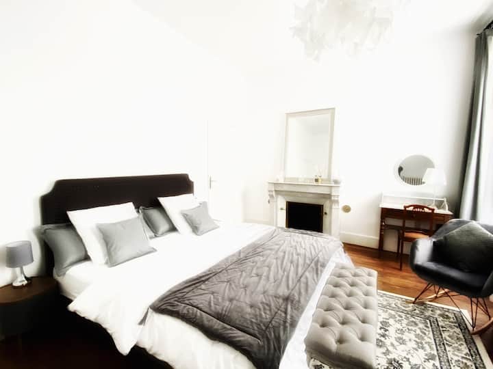 جناح شامبورد بحمام خاص