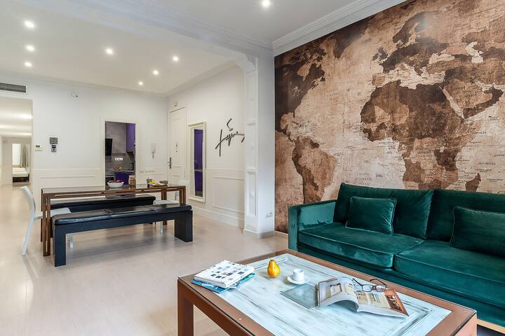 Deluxe Apartment by Tapies EnjoyBcn Apartments gallery image 5