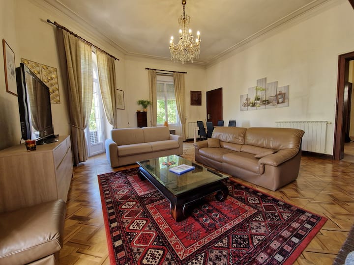 ห้องนั่งเล่นห้องทานข้าว 1sur3