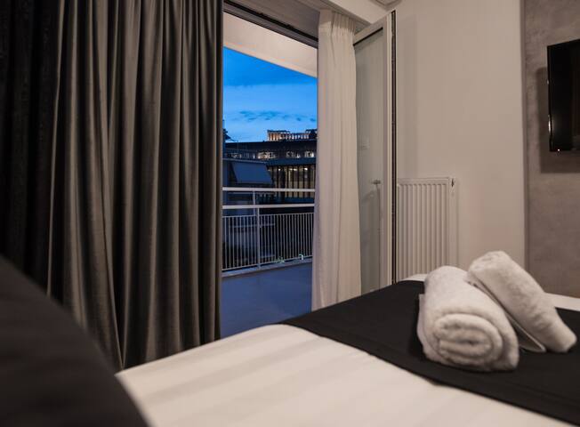 Acropolis Panoramic View Exclusive Apartment gallery image 3