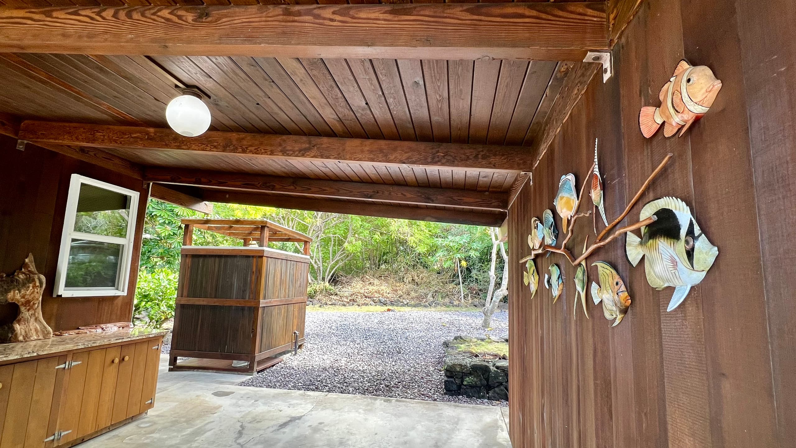 Home in Kailua · ★4.88 · 2 bedrooms · 2 beds · 2.5 baths - Image 3