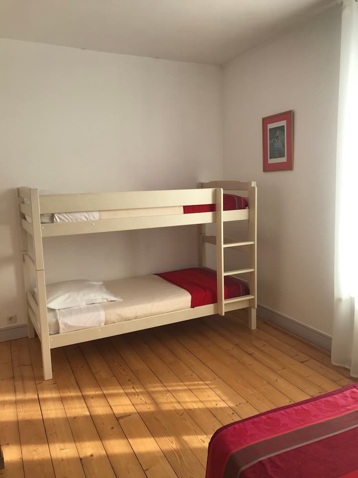 ห้องควอด: เตียงสองชั้น