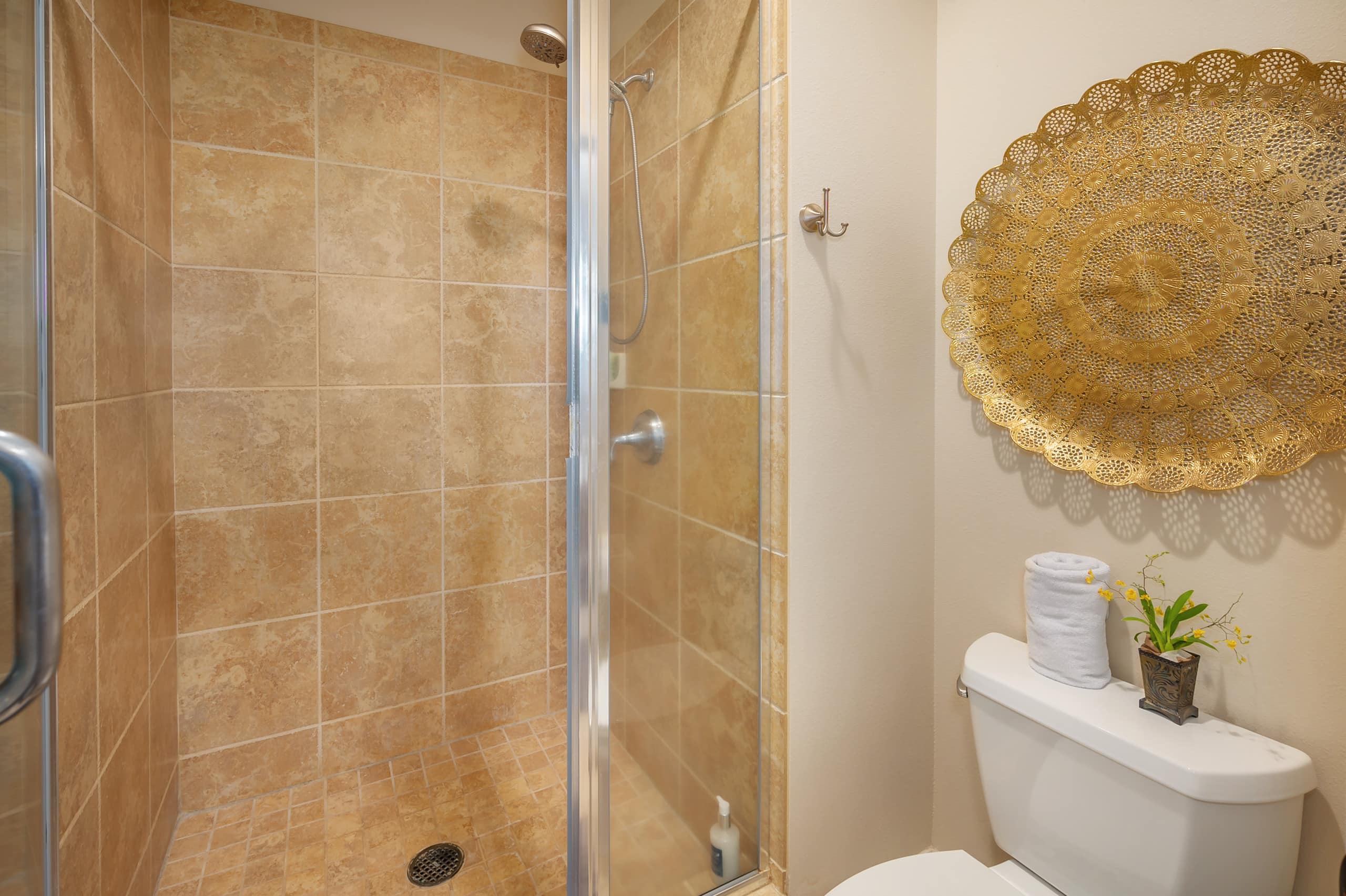 Condo in Princeville · ★4.97 · 2 bedrooms · 2 beds · 2.5 baths - Image 13