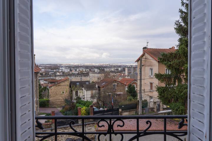 Bedroom near Orly/Paris RER D