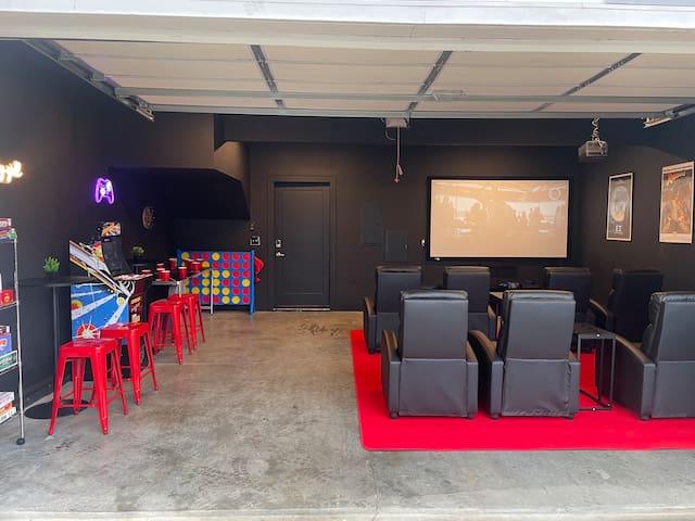 Relax in music city 3BR | Rooftop | Movie Theater