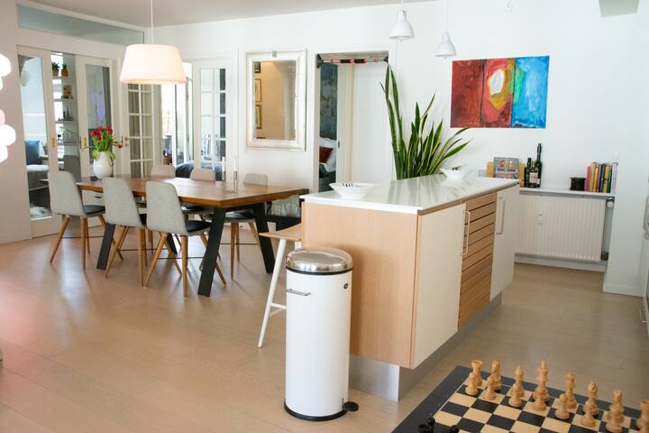 Charming, light and quiet flat in the heart of Cph gallery image 5