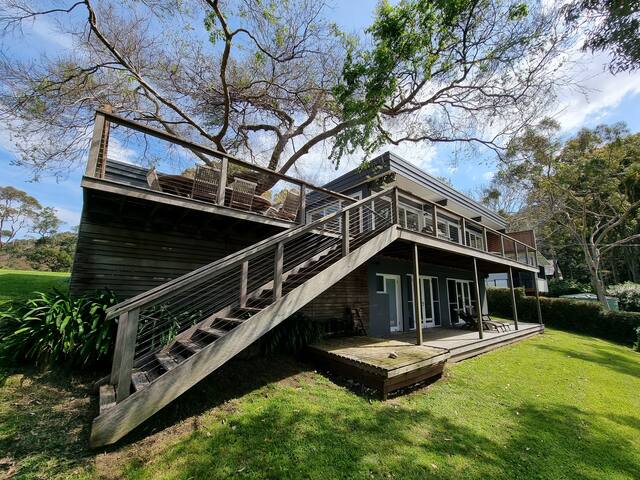 Pittwater Waterfront, Lovett Bay and Elvina Bay gallery image 4