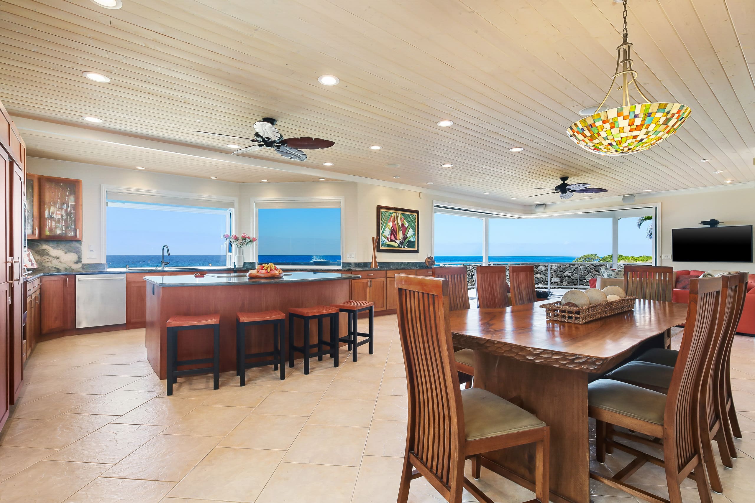 Home in Kailua · ★4.92 · 3 bedrooms · 4 beds · 3.5 baths - Image 6