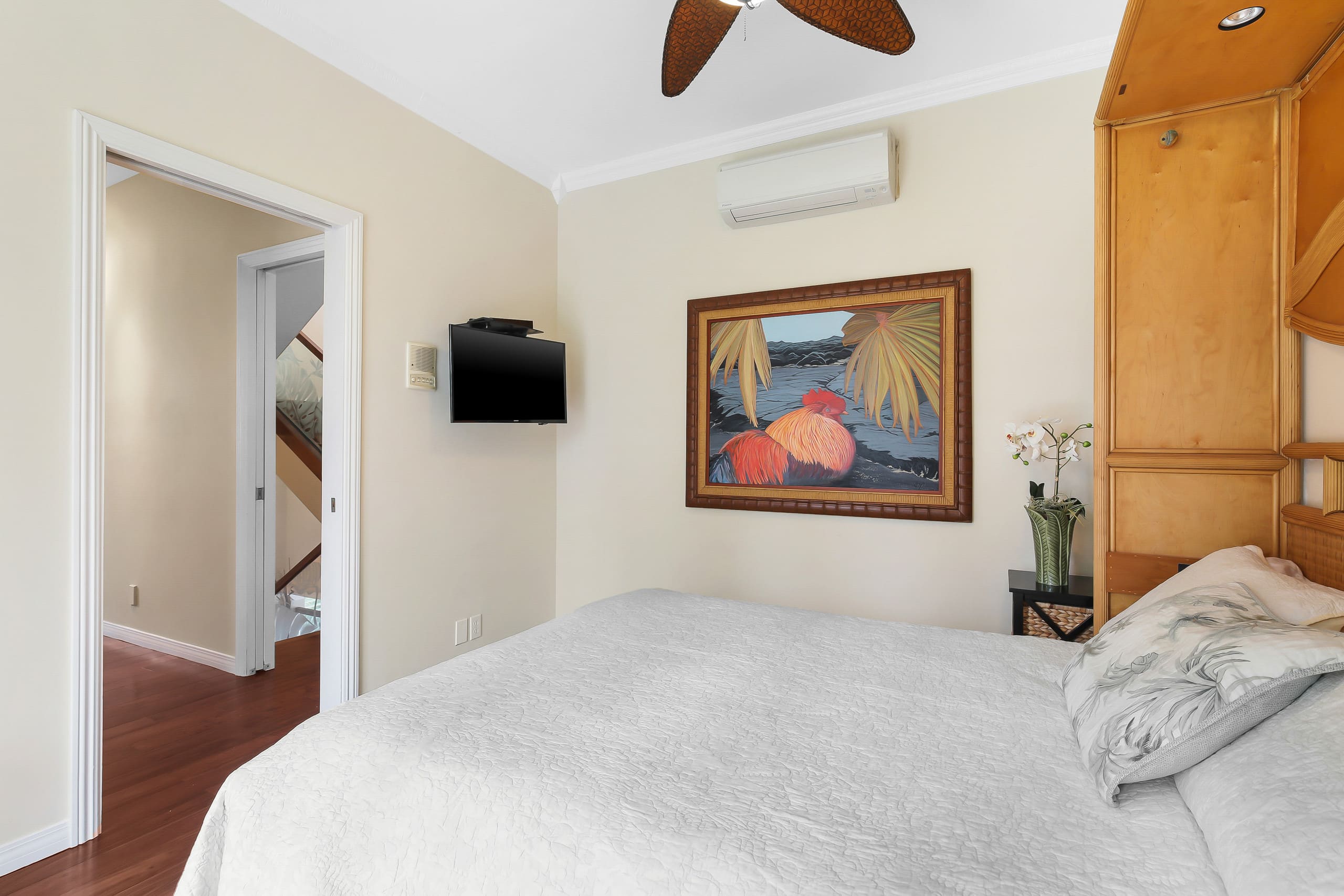 Home in Kailua · ★4.92 · 3 bedrooms · 4 beds · 3.5 baths - Image 32