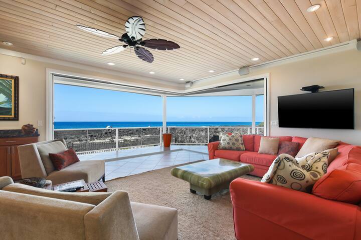 Oceanfront Sunset Beach House with private pool gallery image 5