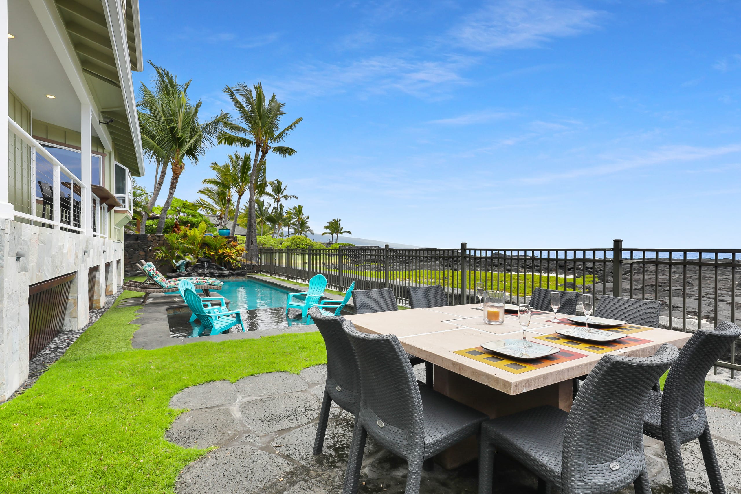 Home in Kailua · ★4.92 · 3 bedrooms · 4 beds · 3.5 baths - Image 42