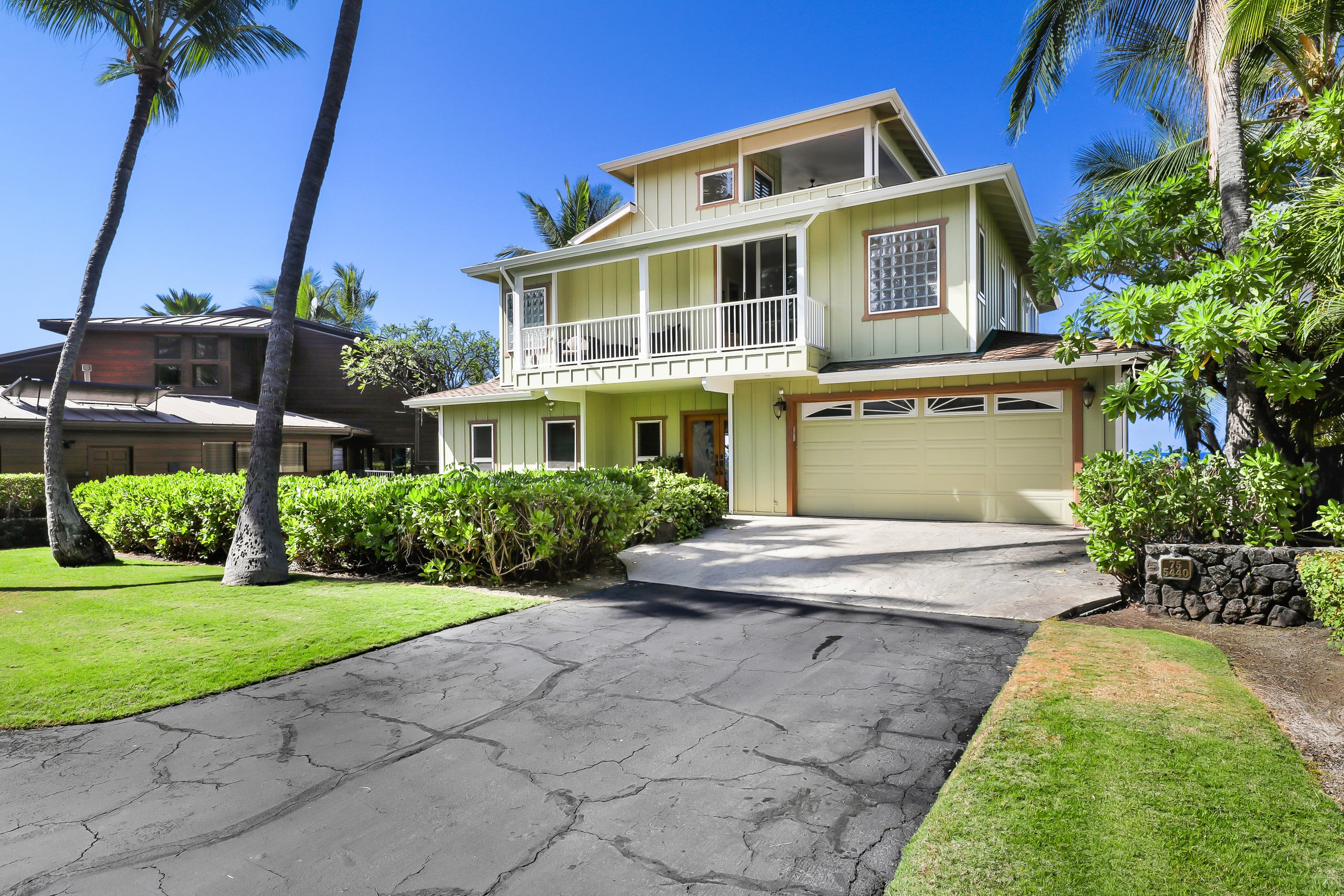 Home in Kailua · ★4.92 · 3 bedrooms · 4 beds · 3.5 baths - Image 35