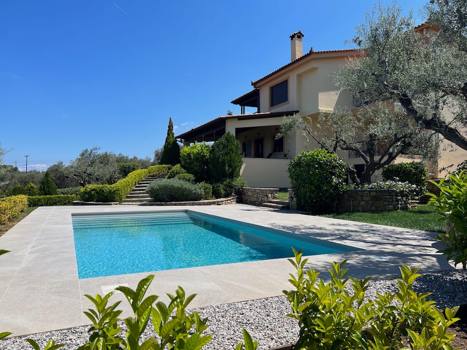 Ampelos Hillside Villa — photo 1