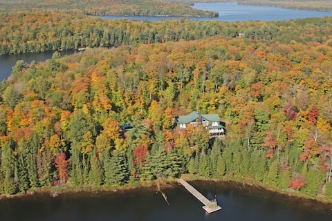 Top Airbnb: Secluded 100 Acre Wilderness Lodge in Muskoka