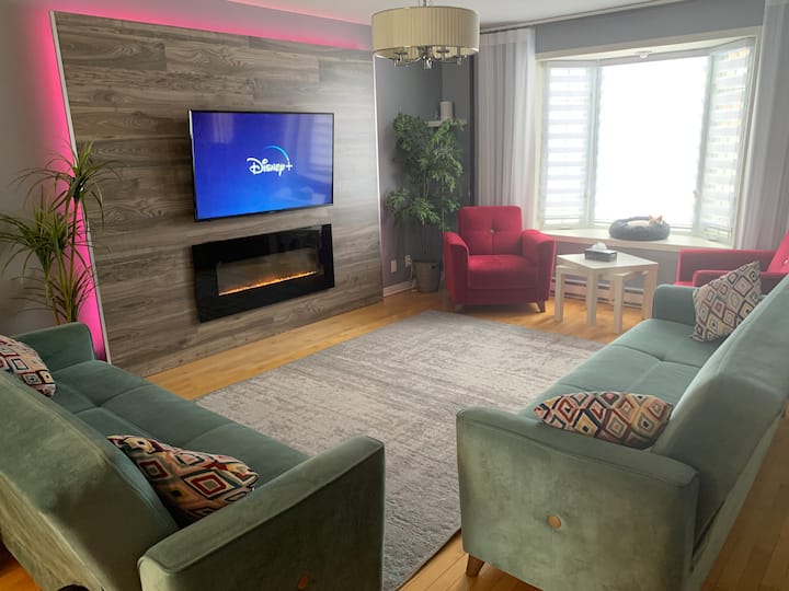 House 3 storey Houses for Rent in Laval, Quebec, Canada Airbnb
