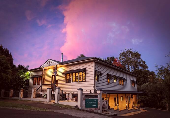 Superb Setting for Maleny Family Stay