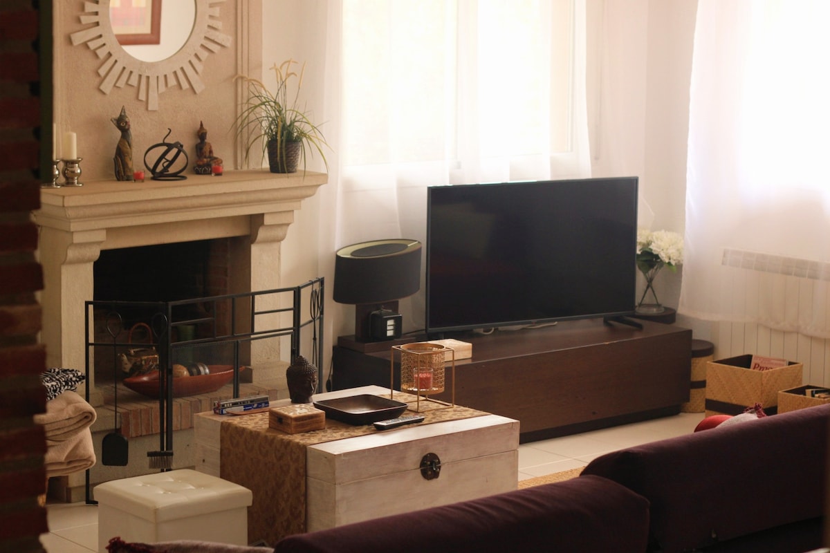 Airbnb performant: House with garden and private pool in Costa Brava à Vidreres