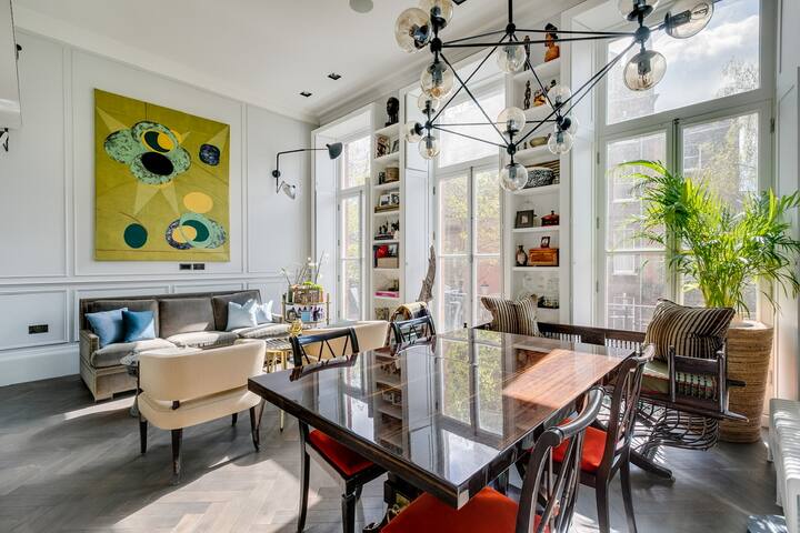 Stunning Two Bedroom Kensington/ Earl’s Court Flat gallery image 3