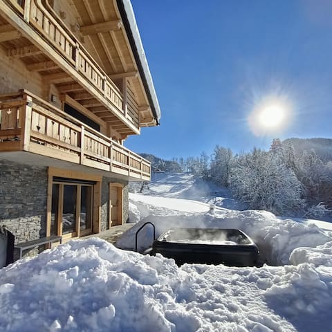 5* chalet, SPA, 3 min from the slopes, great view.