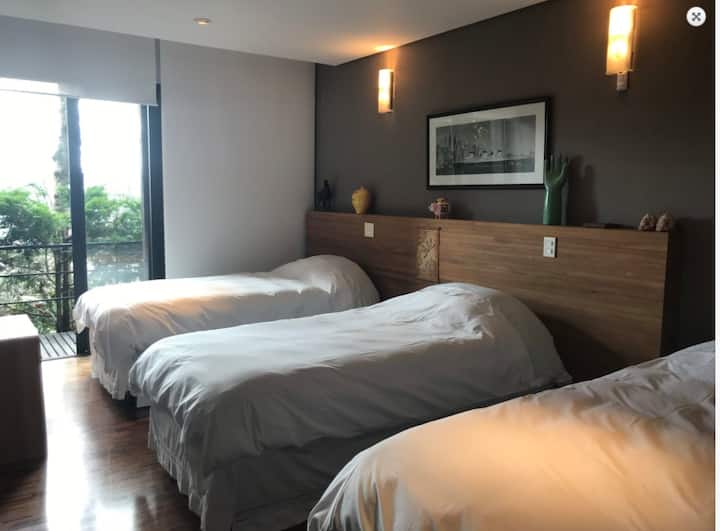 Აპარტამენტი 3 - 3 ერთადგილიანი საწოლი