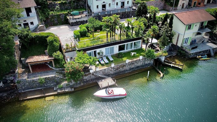 Villa ''La Perla Bianca'' Lake Lugano