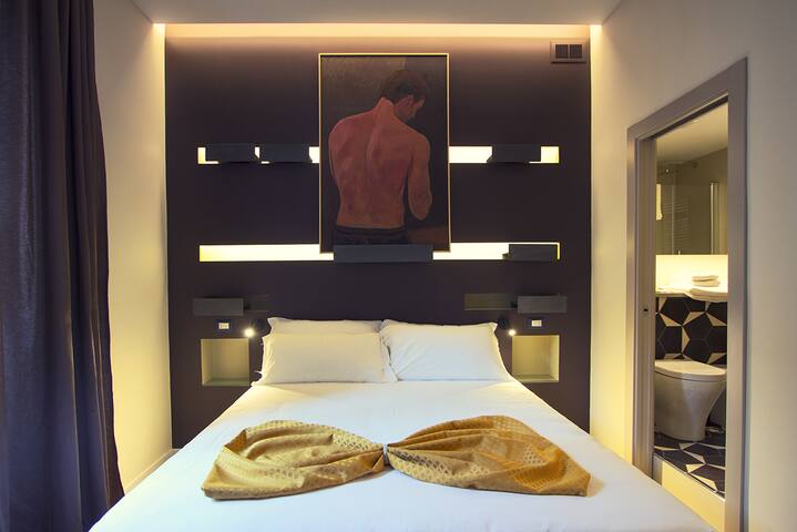 NEW APARTMENT NEAR COLOSSEUM/TERMINI: APPARTART gallery image 5