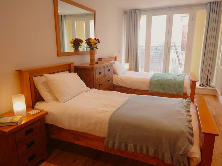 Spavaća soba 3 s bračnim krevetima