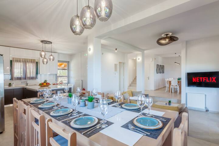 Villa Ourania with pool & sea view-Special Offer! gallery image 5