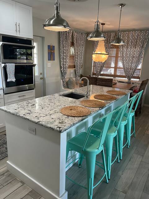 Premium beach house directly across from Beach!
