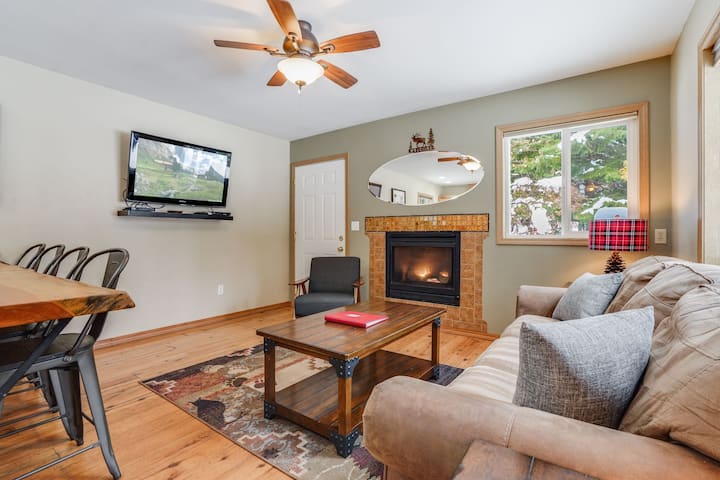 Comfy Cabin For R&r In Trout Lake Near Mt. Adams - Trout Lake, WA
