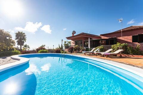Home2Book Luxury Villa Luna de Tacoronte  Pool
