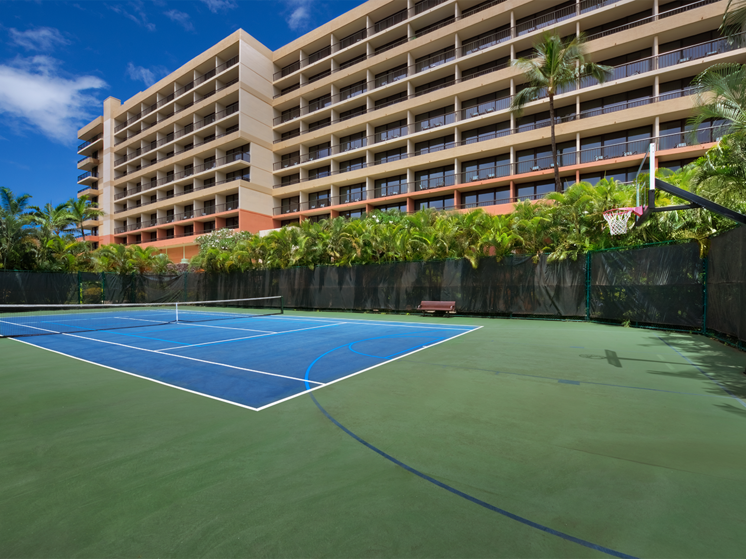 Condo in Lahaina · ★4.8 · 2 bedrooms · 4 beds · 3 baths - Image 15