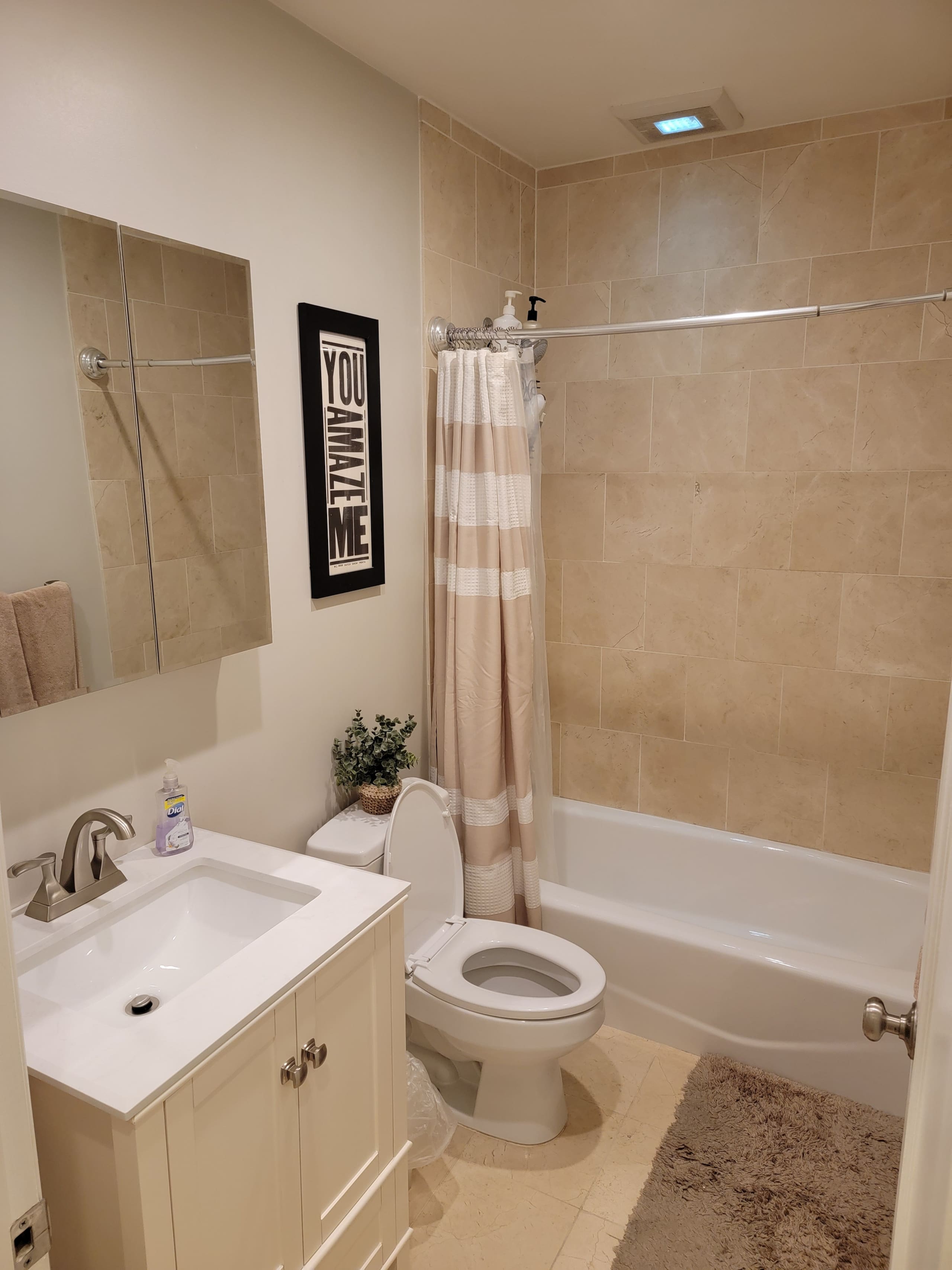Condo in San Francisco · ★4.8 · 2 bedrooms · 3 beds · 1 bath - Image 15