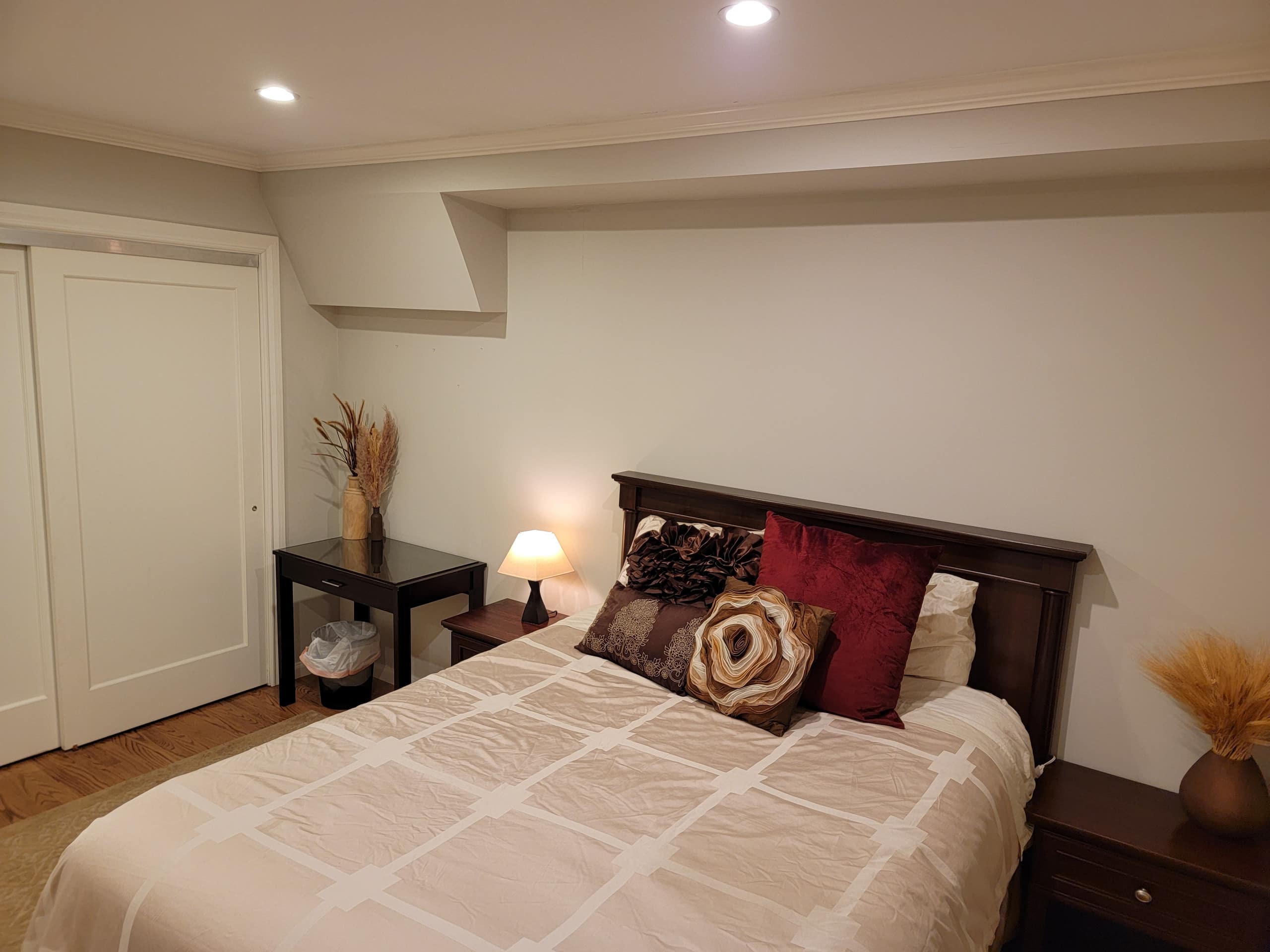 Condo in San Francisco · ★4.8 · 2 bedrooms · 3 beds · 1 bath - Image 13