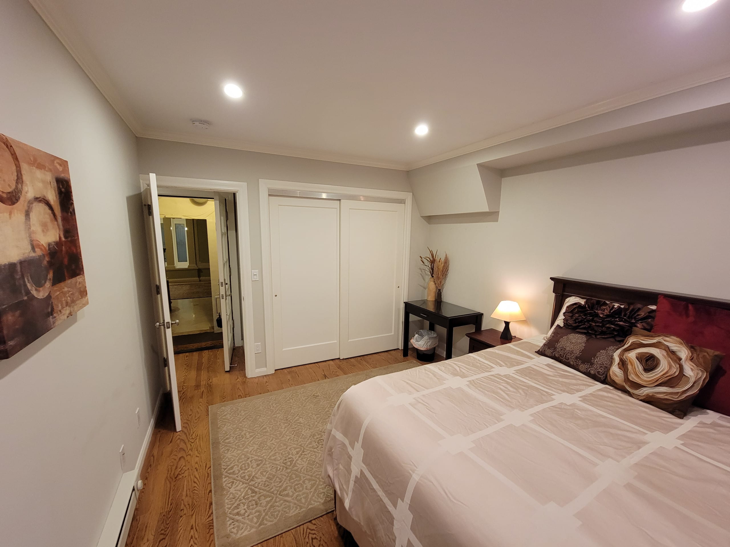 Condo in San Francisco · ★4.8 · 2 bedrooms · 3 beds · 1 bath - Image 12